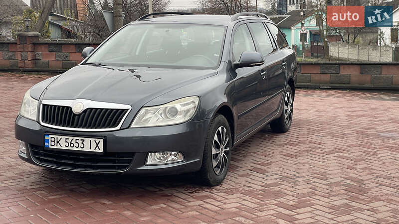 Универсал Skoda Octavia 2010 в Ровно фото 2 Универсал Skoda Octavia 2010 в Ровно