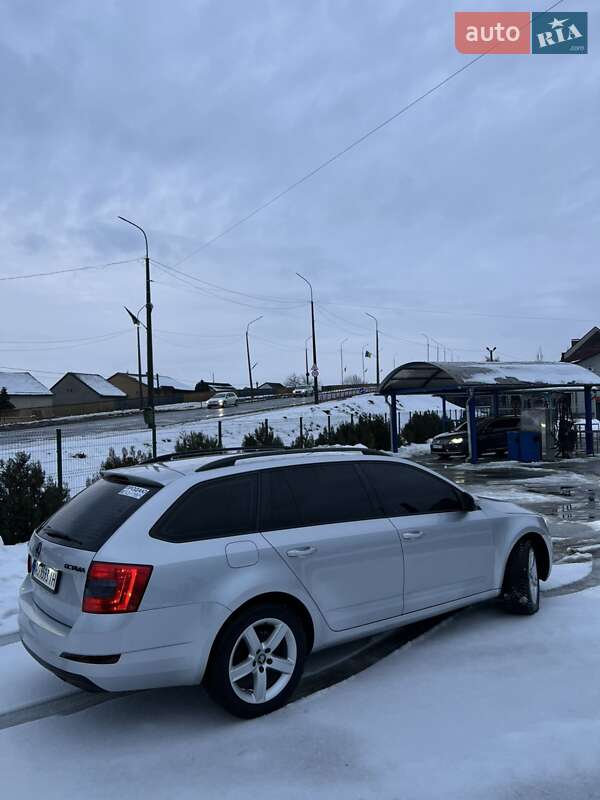 Универсал Skoda Octavia 2014 в Мукачево фото 12 Универсал Skoda Octavia 2014 в Мукачево