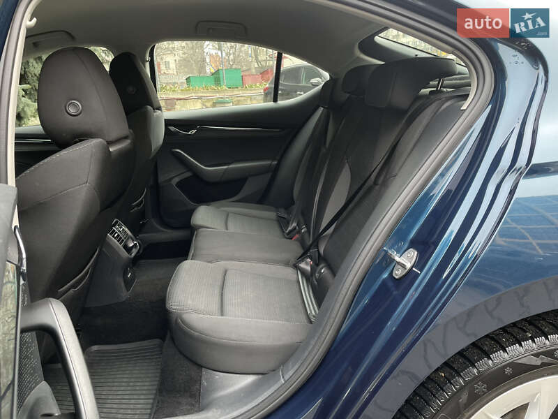 Лифтбек Skoda Octavia 2023 в Одессе