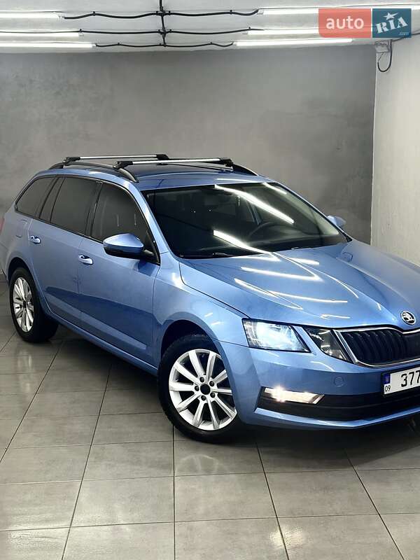 Универсал Skoda Octavia 2017 в Стрые фото 6 Универсал Skoda Octavia 2017 в Стрые
