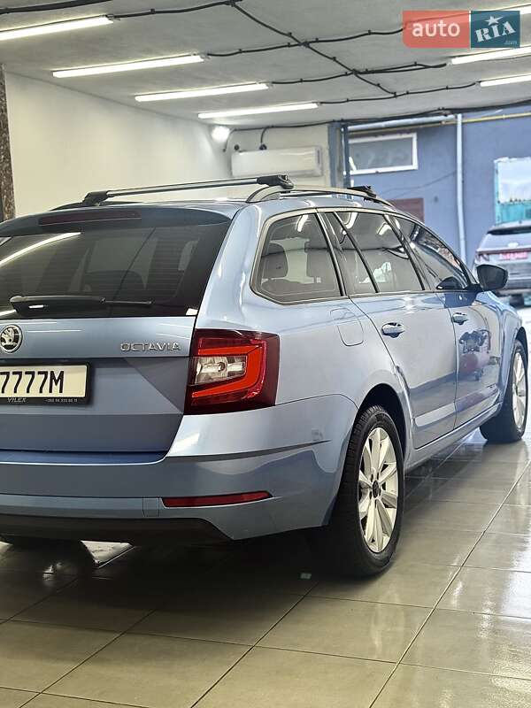 Универсал Skoda Octavia 2017 в Стрые фото 14 Универсал Skoda Octavia 2017 в Стрые