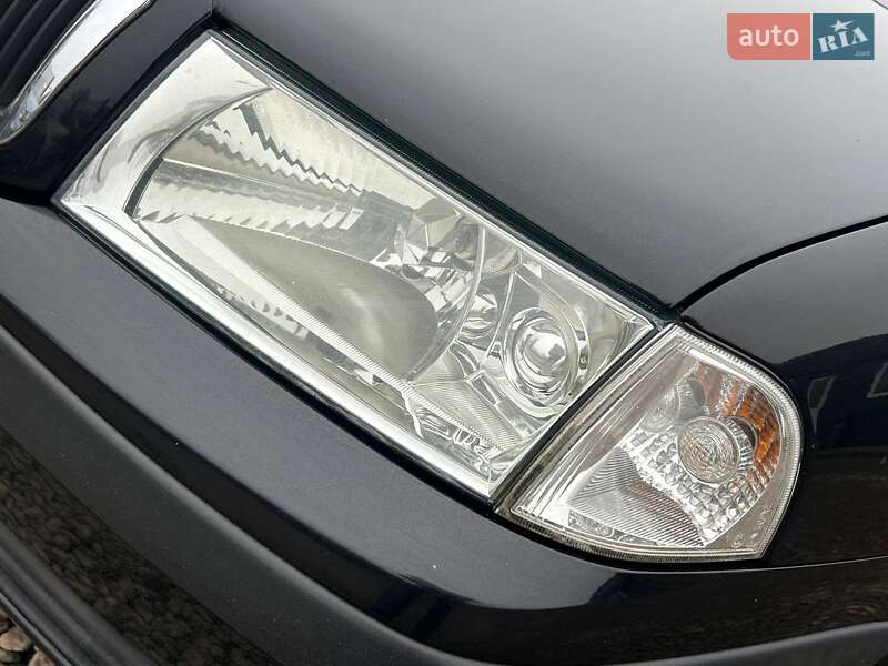 Лифтбек Skoda Octavia 2005 в Одессе