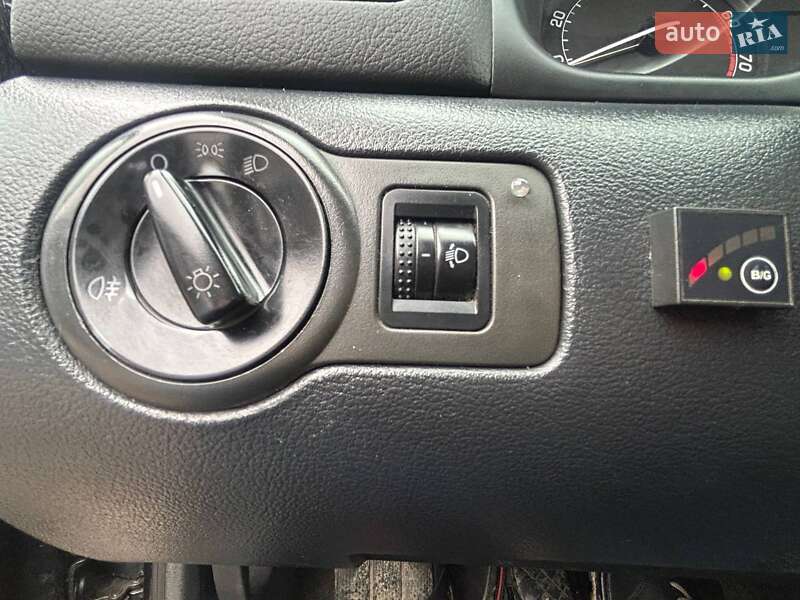 Лифтбек Skoda Octavia 2005 в Одессе