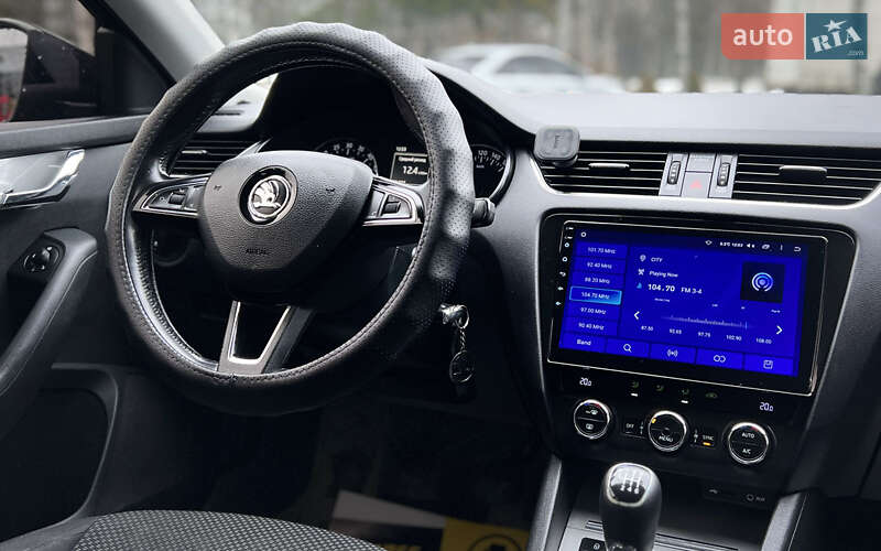 Универсал Skoda Octavia 2016 в Львове