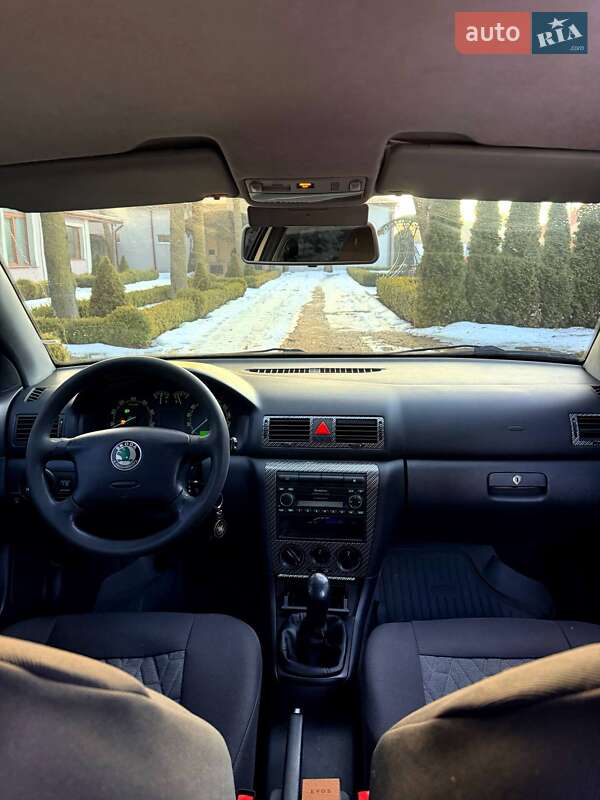 Универсал Skoda Octavia 2005 в Городке