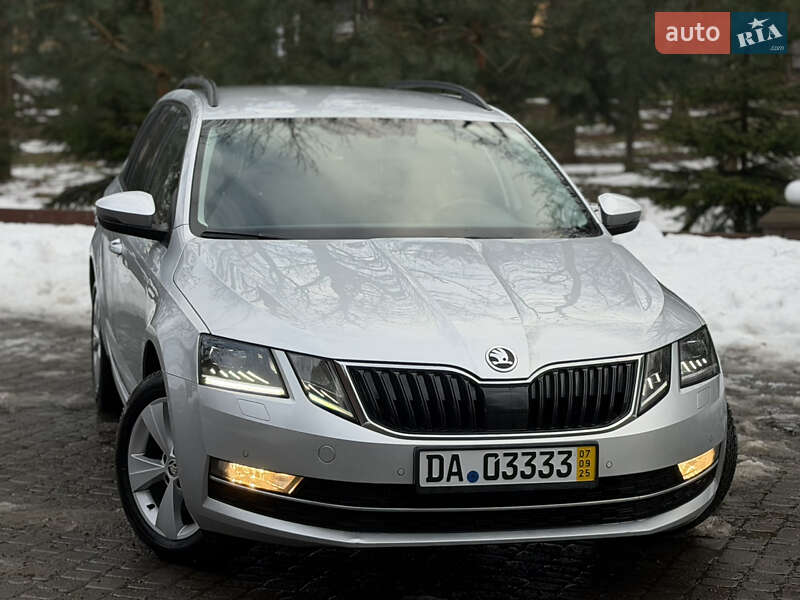 Универсал Skoda Octavia 2019 в Львове