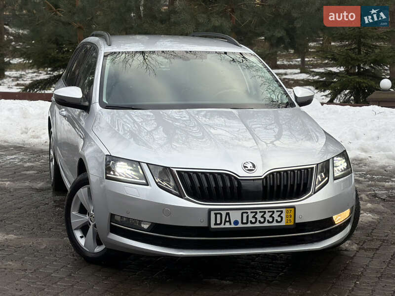 Универсал Skoda Octavia 2019 в Львове
