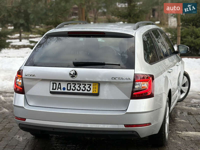 Универсал Skoda Octavia 2019 в Львове