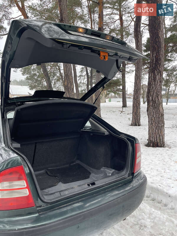 Лифтбек Skoda Octavia 2001 в Бабинцам