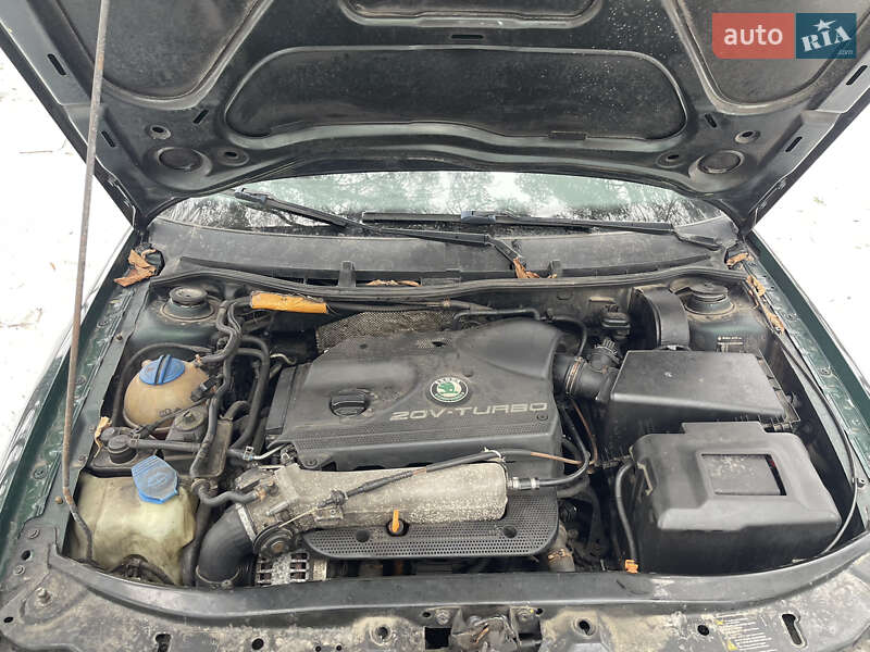 Лифтбек Skoda Octavia 2001 в Бабинцам