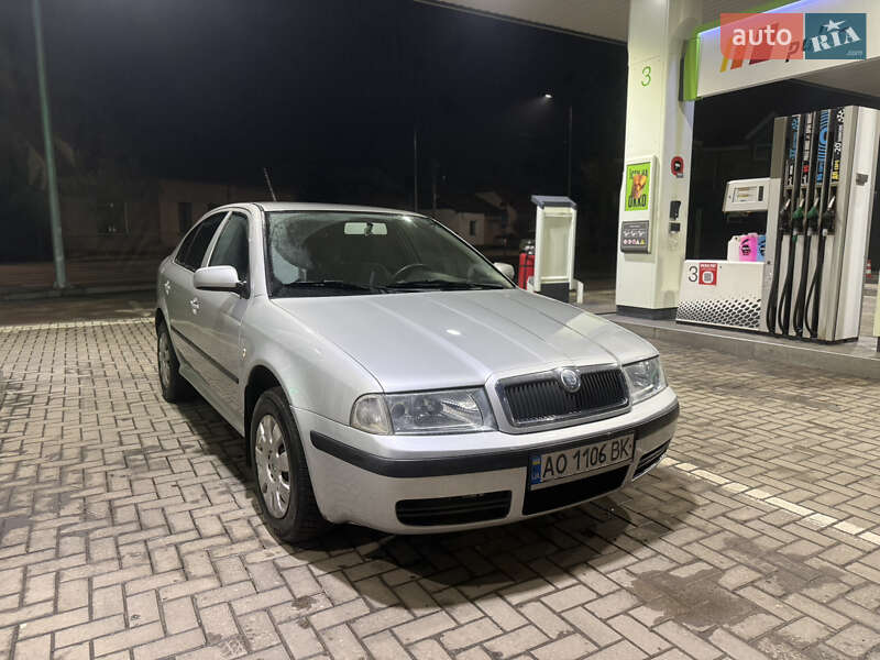 Лифтбек Skoda Octavia 2005 в Мукачево