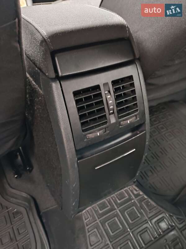 Лифтбек Skoda Octavia 2012 в Каменец-Подольском