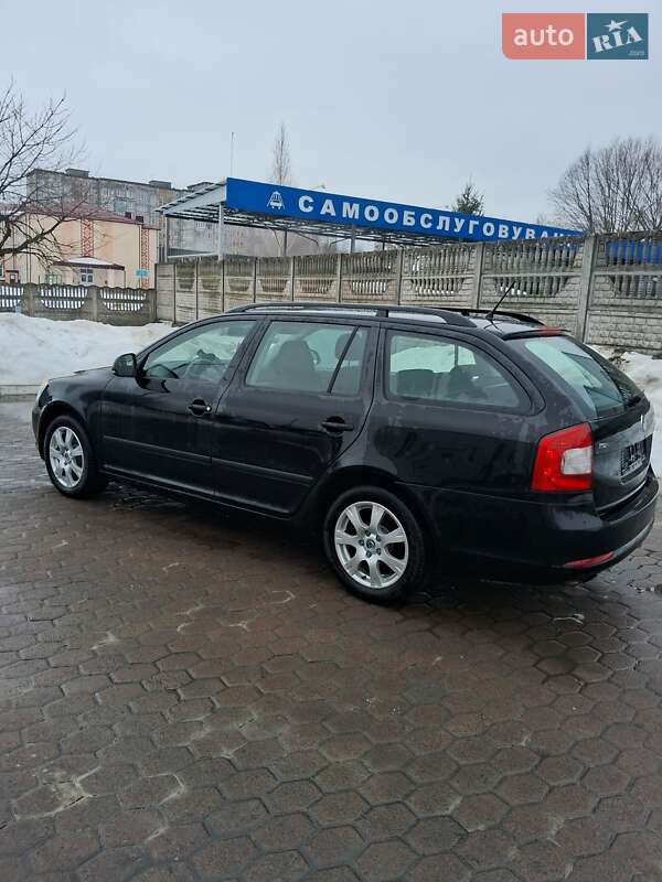 Универсал Skoda Octavia 2012 в Ровно фото 5 Универсал Skoda Octavia 2012 в Ровно