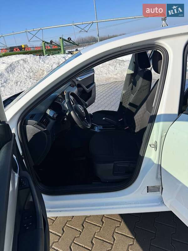 Лифтбек Skoda Octavia 2019 в Умани фото 22 Лифтбек Skoda Octavia 2019 в Умани