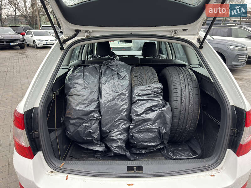 Универсал Skoda Octavia 2015 в Днепре фото 23 Универсал Skoda Octavia 2015 в Днепре