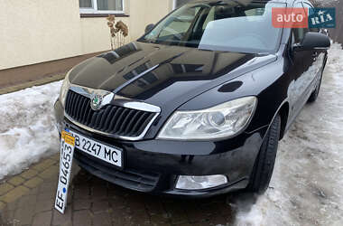 Лифтбек Skoda Octavia 2009 в Виннице