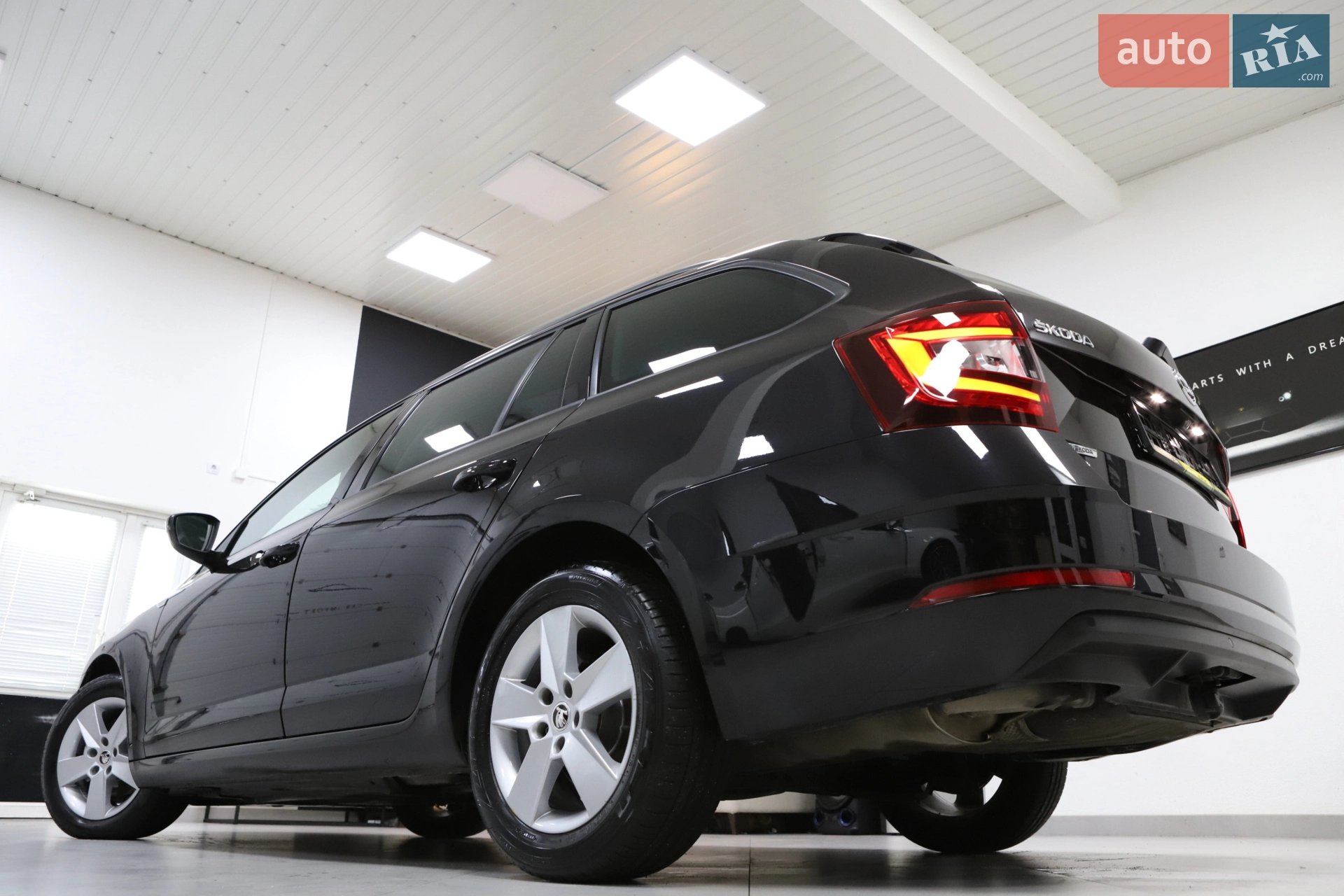 2018 Skoda Octavia - мініатюра 62