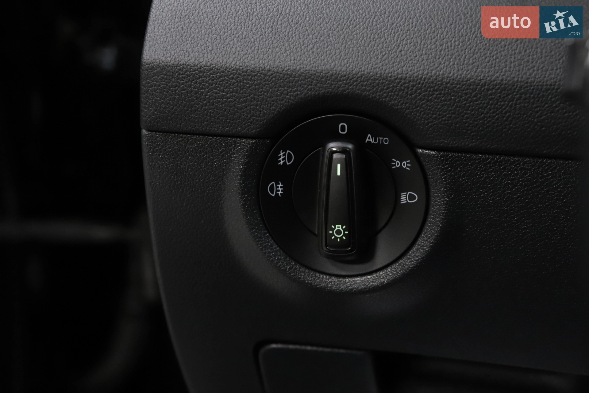 2018 Skoda Octavia - мініатюра 169