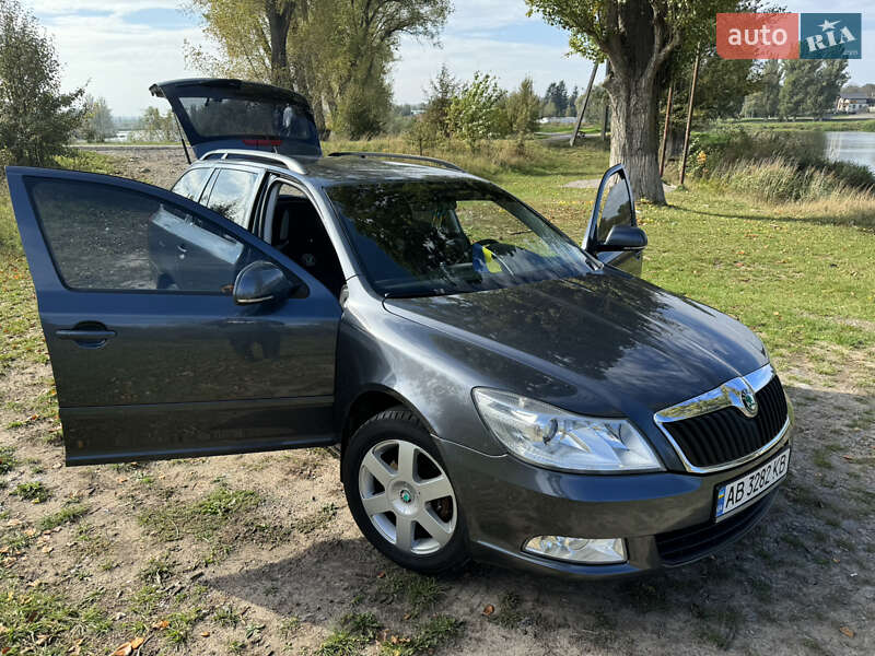 Универсал Skoda Octavia 2011 в Виннице