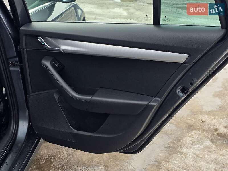 Универсал Skoda Octavia 2016 в Тернополе