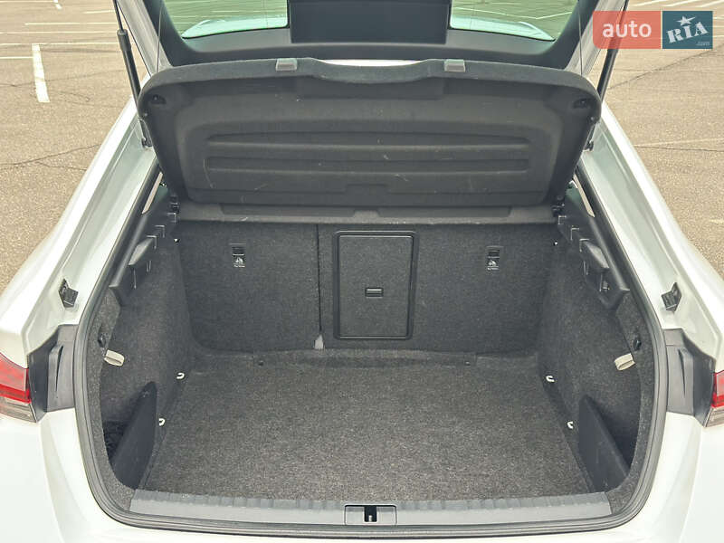 Лифтбек Skoda Octavia 2020 в Кривом Роге
