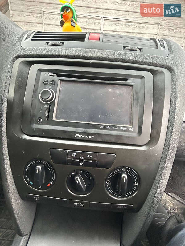 Лифтбек Skoda Octavia 2005 в Заболотове