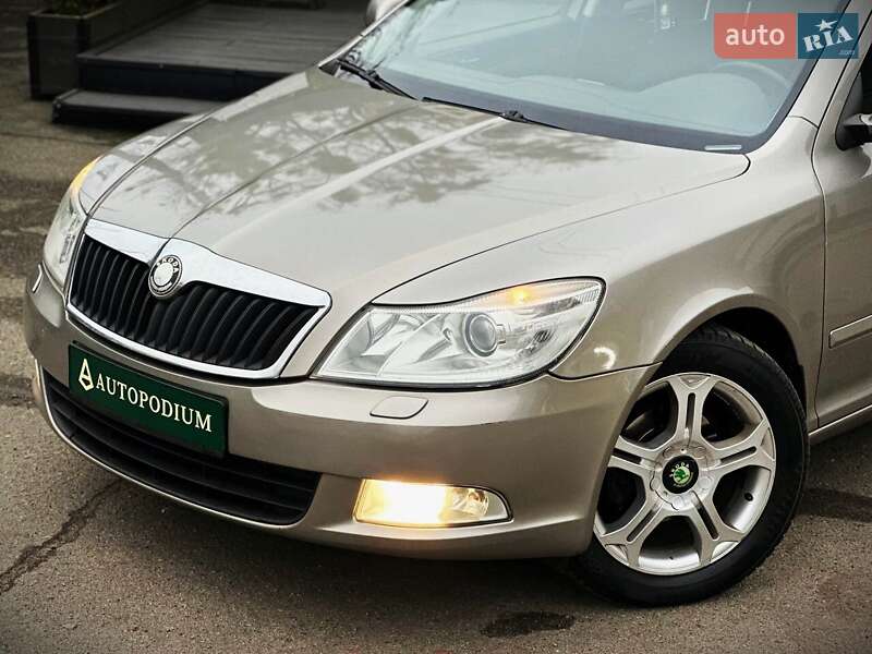 Универсал Skoda Octavia 2009 в Киеве фото 10 Универсал Skoda Octavia 2009 в Киеве