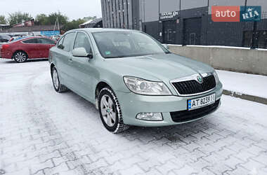 Лифтбек Skoda Octavia 2012 в Ивано-Франковске