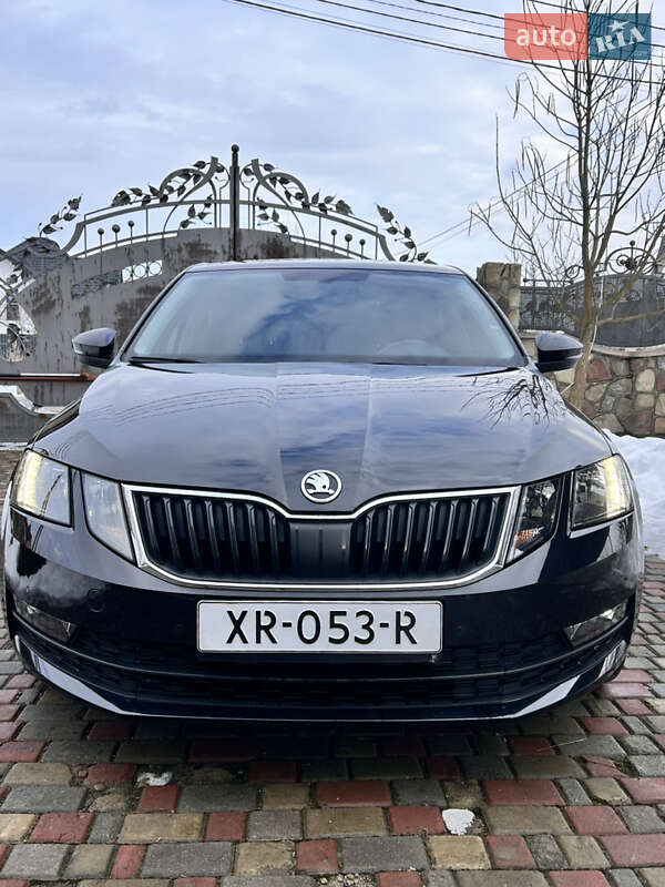Лифтбек Skoda Octavia 2019 в Ивано-Франковске