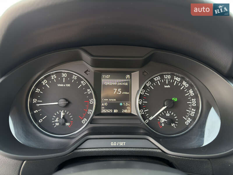 Универсал Skoda Octavia 2014 в Мукачево фото 46 Универсал Skoda Octavia 2014 в Мукачево