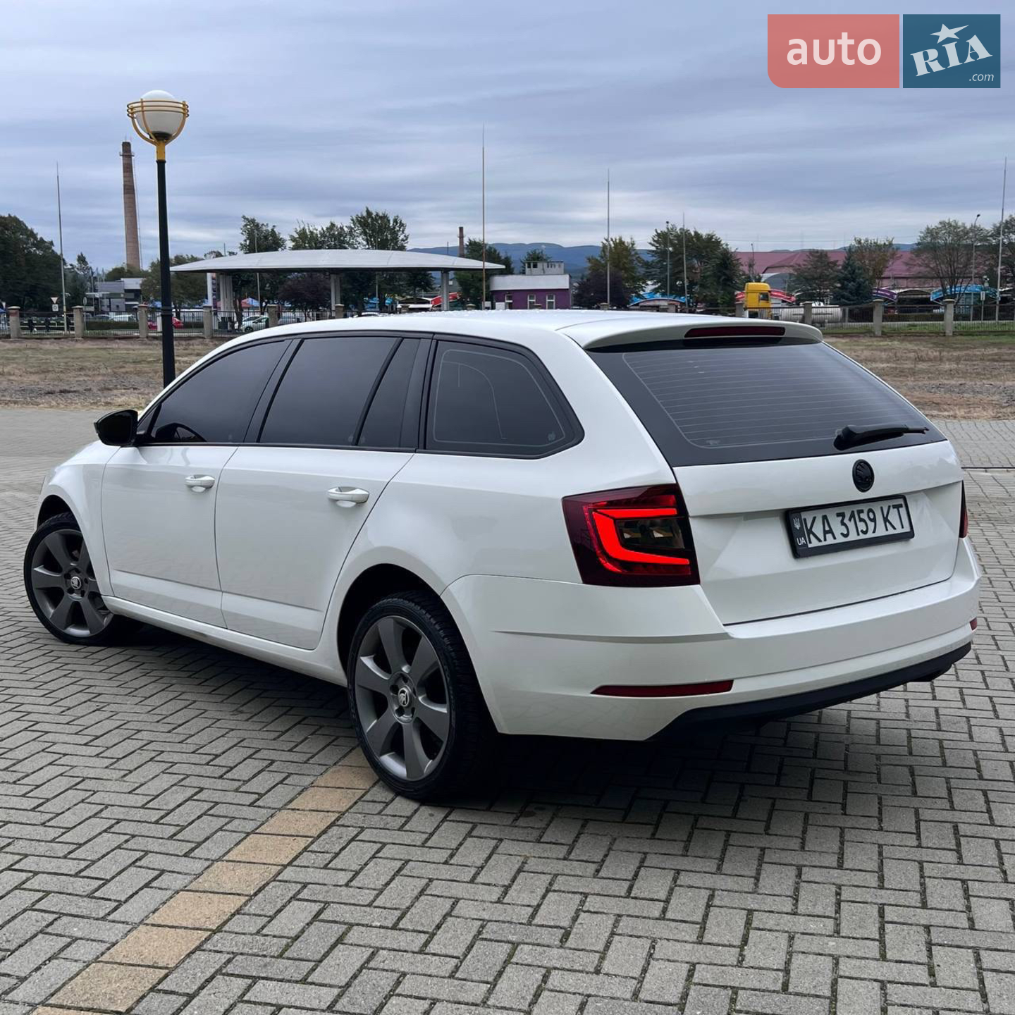 2018 Skoda Octavia - фото 1