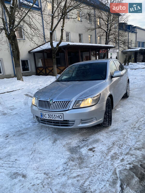 Лифтбек Skoda Octavia 2012 в Ивано-Франковске фото 2 Лифтбек Skoda Octavia 2012 в Ивано-Франковске