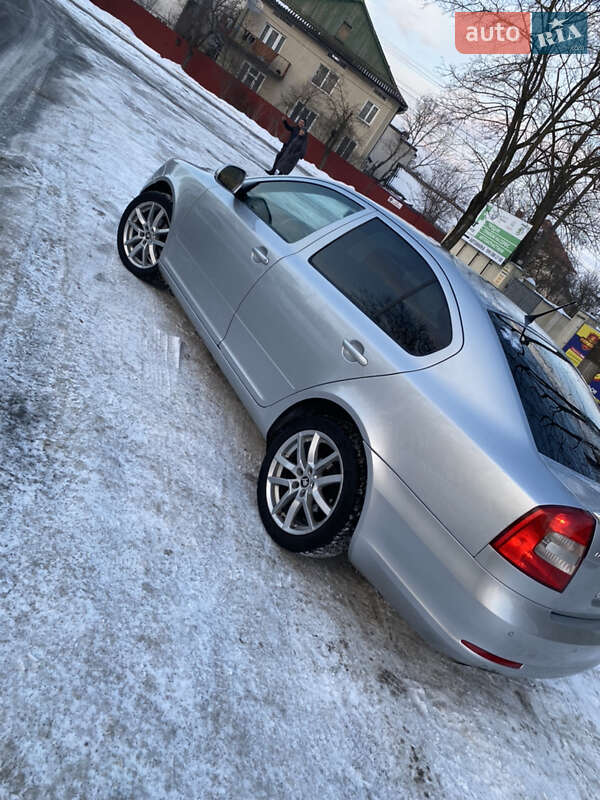 Лифтбек Skoda Octavia 2012 в Ивано-Франковске фото 4 Лифтбек Skoda Octavia 2012 в Ивано-Франковске