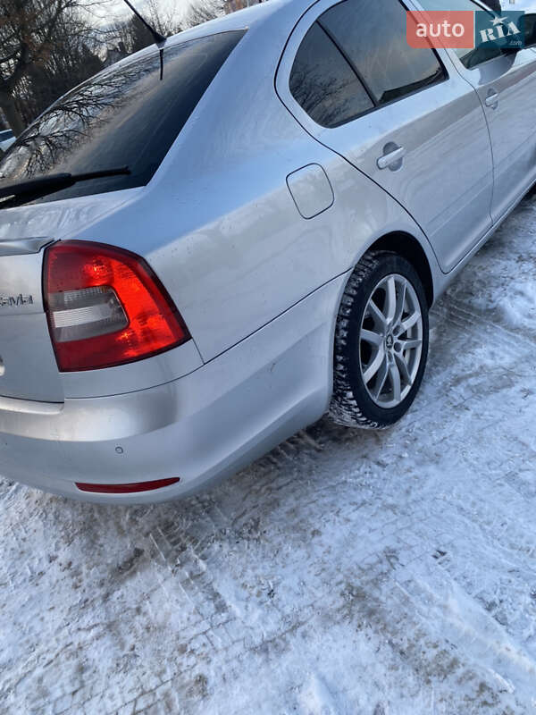 Лифтбек Skoda Octavia 2012 в Ивано-Франковске фото 8 Лифтбек Skoda Octavia 2012 в Ивано-Франковске