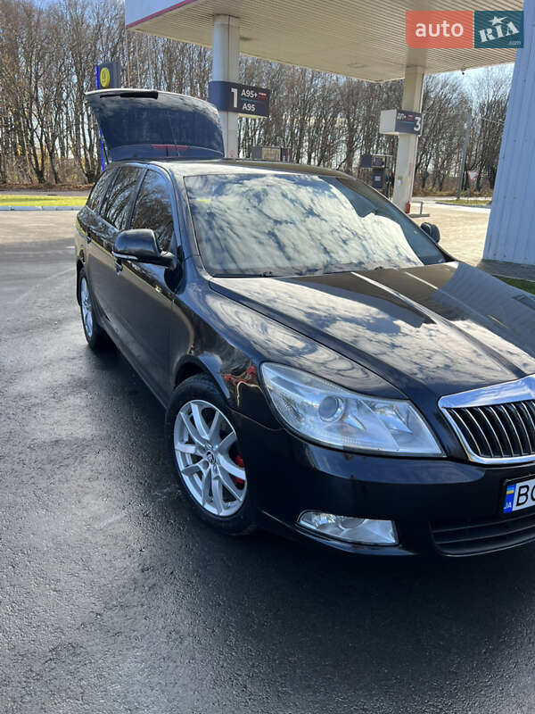 Skoda Octavia 2010 Skoda Octavia 2010
