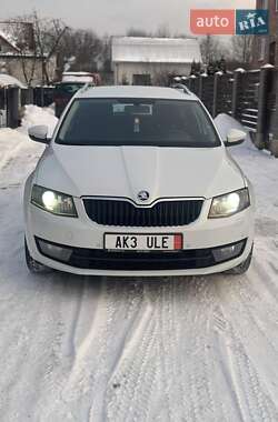 Универсал Skoda Octavia 2016 в Калуше