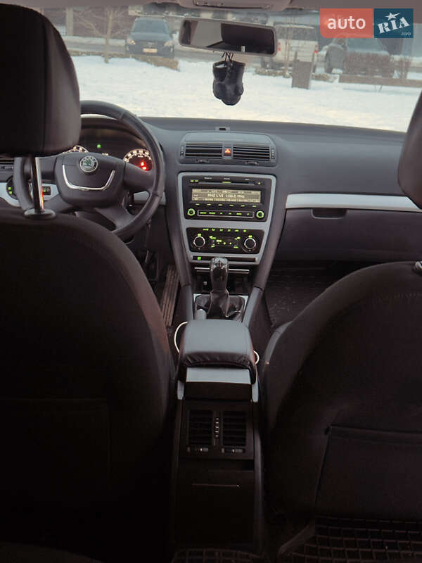 Универсал Skoda Octavia 2008 в Львове