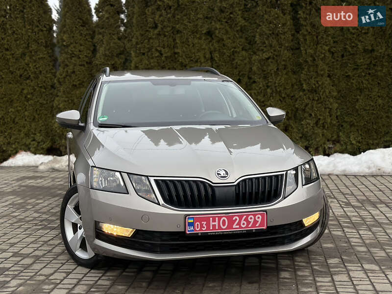 Универсал Skoda Octavia 2017 в Львове