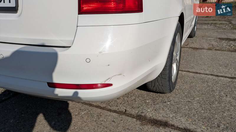 Универсал Skoda Octavia 2011 в Сваляве