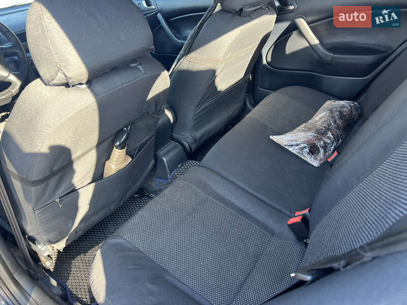 Лифтбек Skoda Octavia 2003 в Шептицькому фото 17 Лифтбек Skoda Octavia 2003 в Шептицькому