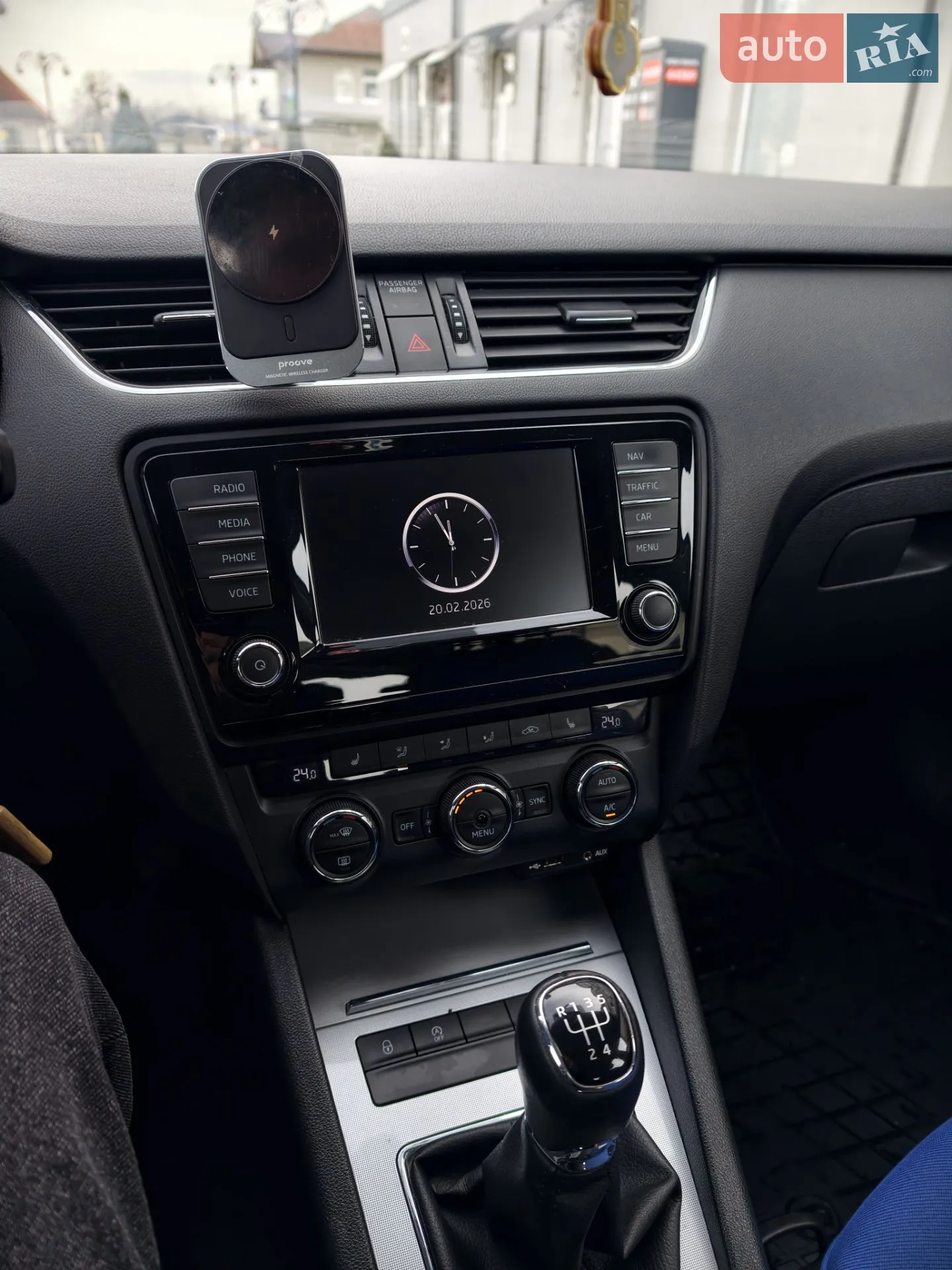 2015 Skoda Octavia - мініатюра 15