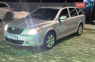 Универсал Skoda Octavia 2009 в Львове