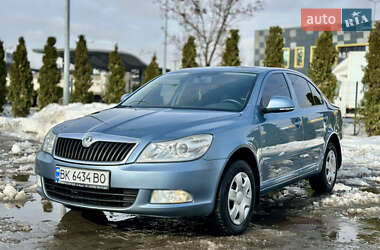 Лифтбек Skoda Octavia 2010 в Киеве