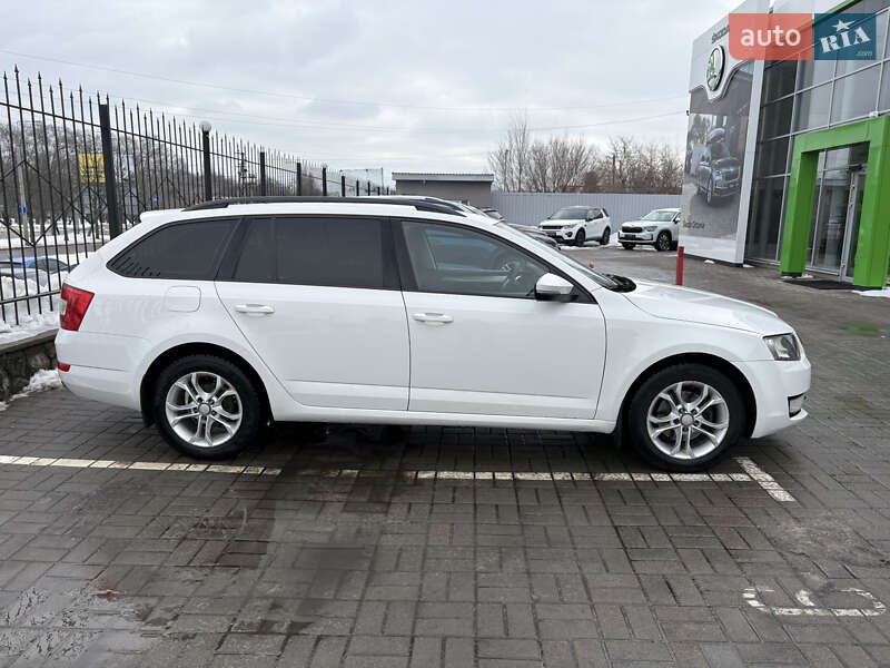 Універсал Skoda Octavia 2014 в Кременчуці