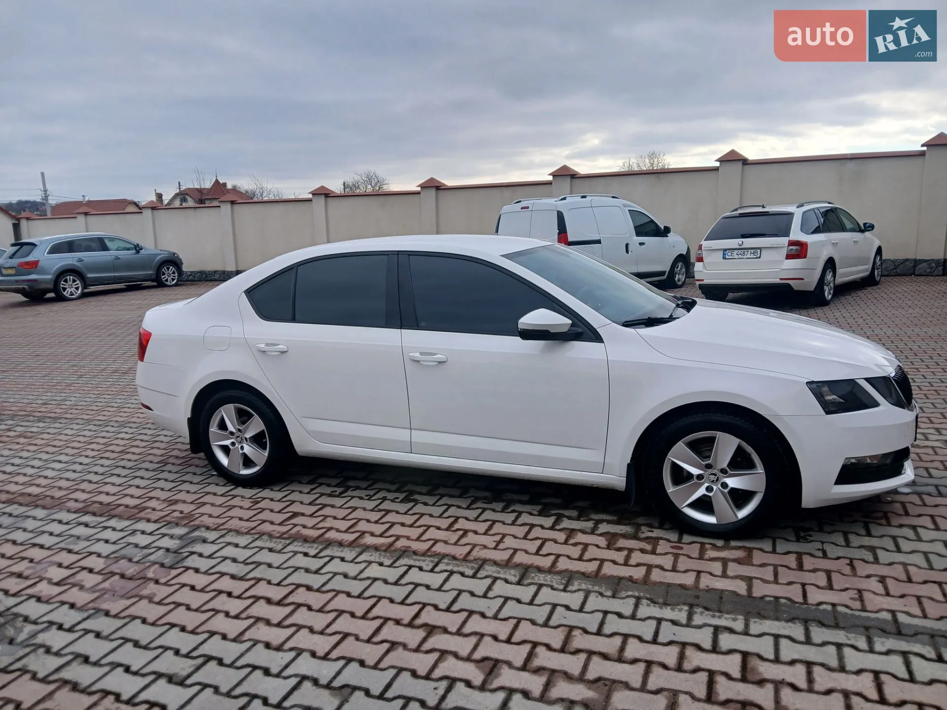 2017 Skoda Octavia - мініатюра 8