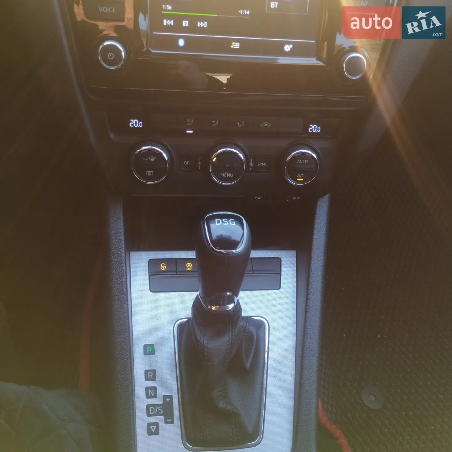 Skoda Octavia 2016 VIN TMBJG7NE9G0199508 фото оголошення 17 з 19