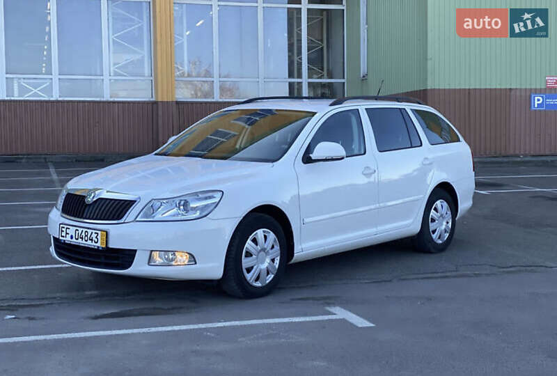 Универсал Skoda Octavia 2011 в Днепре
