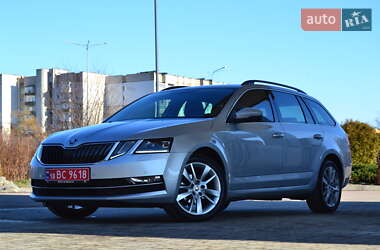 Універсал Skoda Octavia 2019 в Дрогобичі