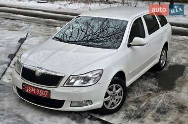 Универсал Skoda Octavia 2010 в Полтаве