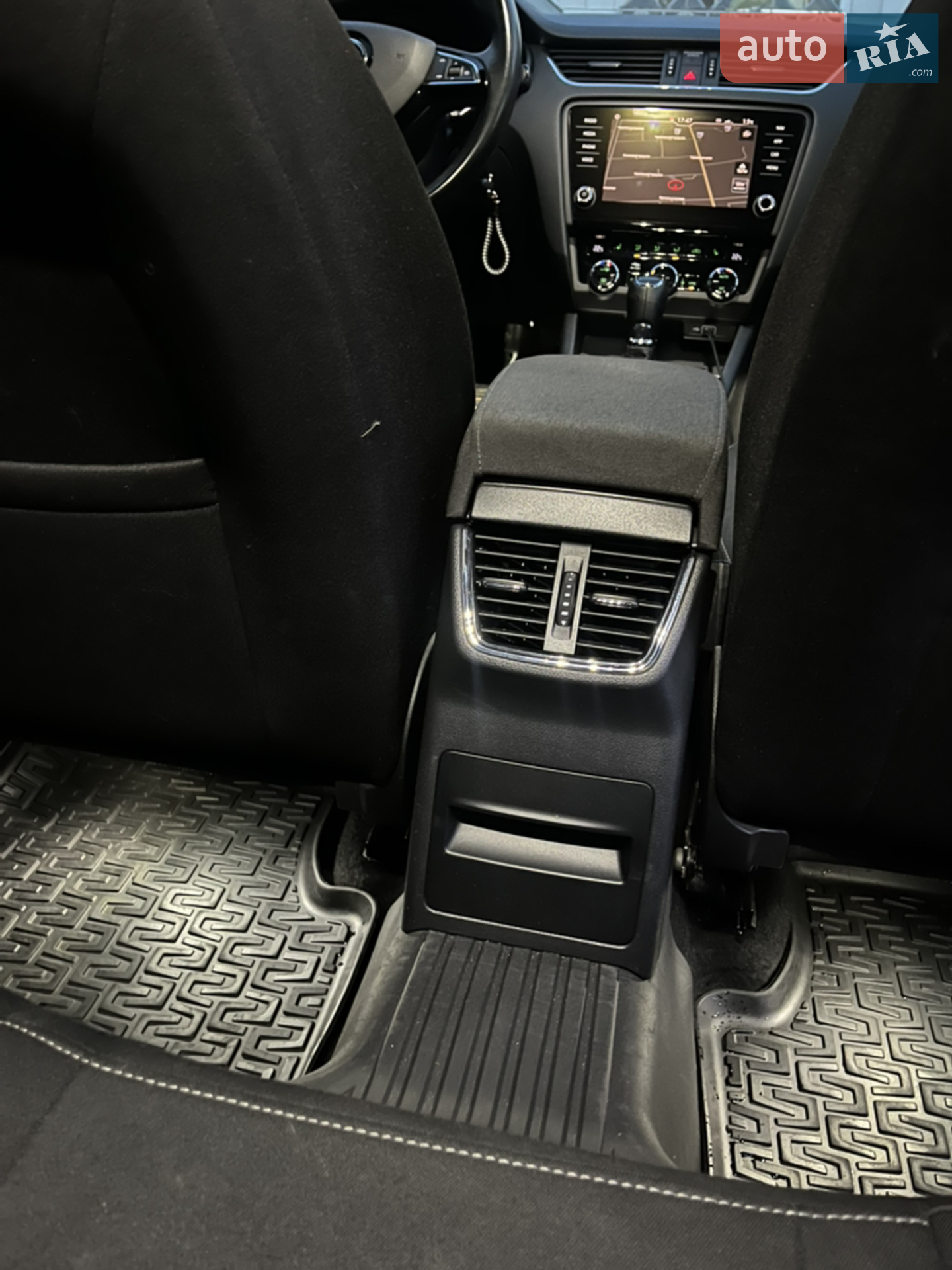 2019 Skoda Octavia - мініатюра 48